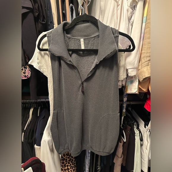 Free People Active Muscle Jacket - Picture 1 of 2